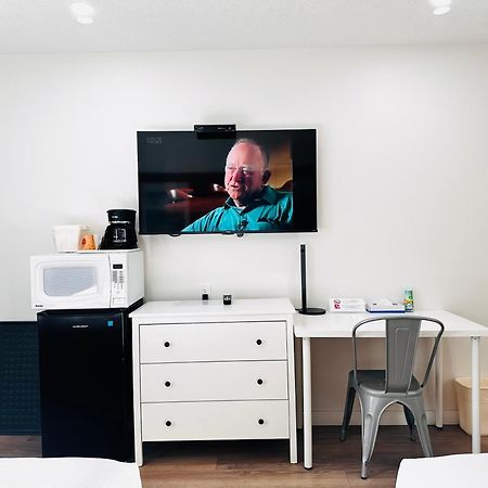 Cloud 9 Inn ホワイトコート エクステリア 写真