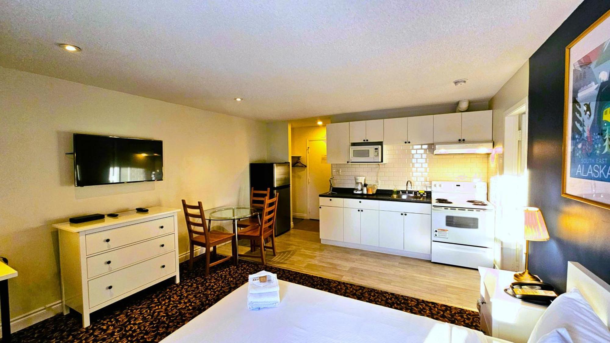 Cloud 9 Inn ホワイトコート エクステリア 写真
