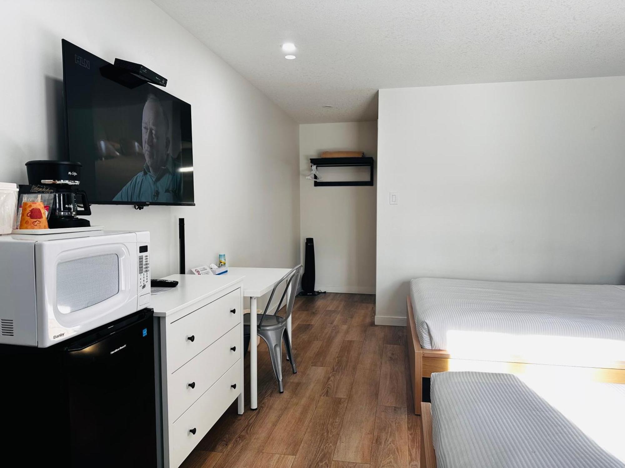 Cloud 9 Inn ホワイトコート エクステリア 写真